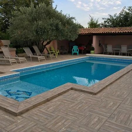 Appartement Rez De Chausse Боллен Екстер'єр фото